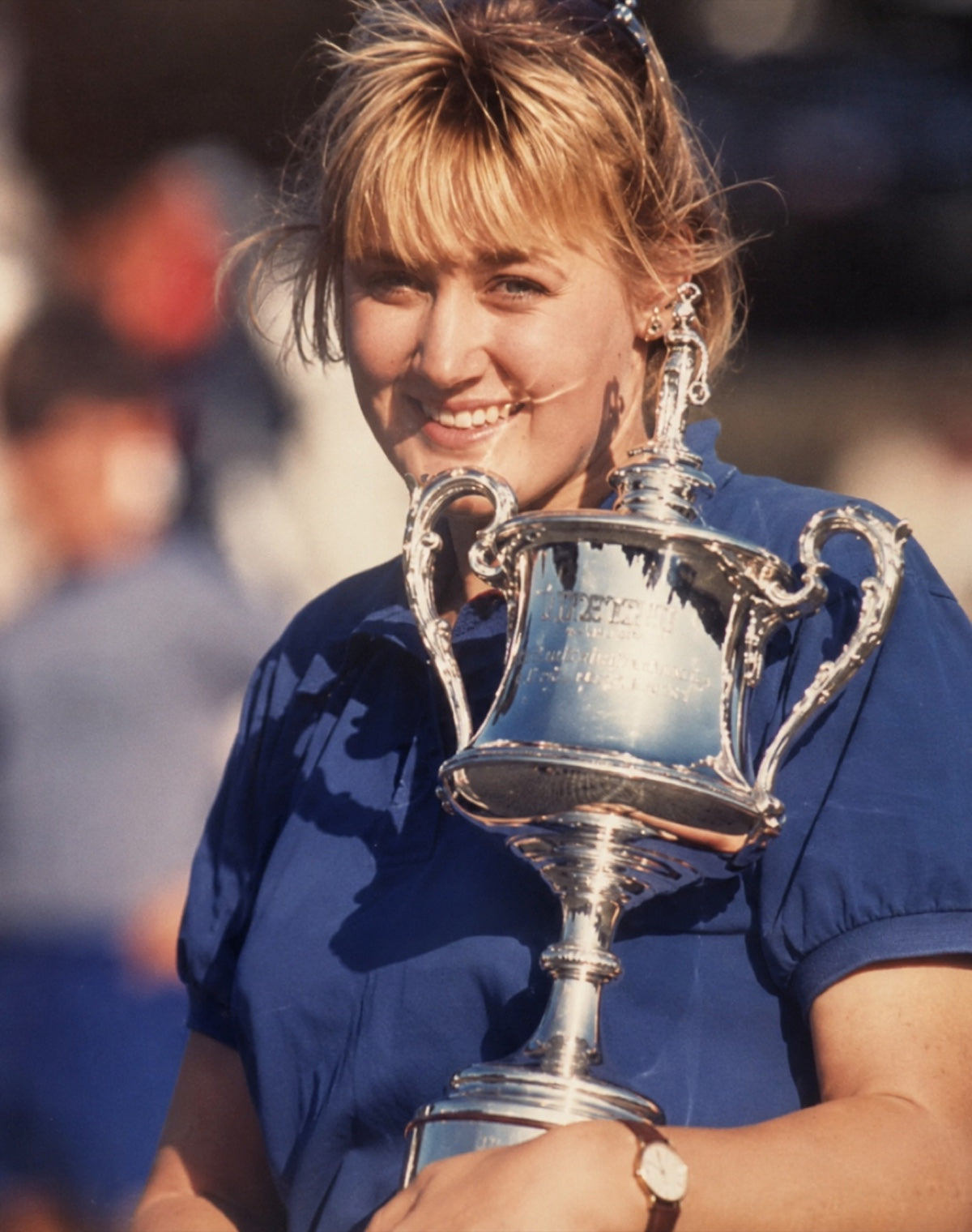 Anne Rollo with trophy